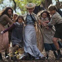 Philippa Northeast en el 1x06 de 'Mi brillante carrera'