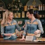 Marina Orta y Ana Carlota Fernández en la temporada 3 y el capítulo 160 de 'Sueños de libertad'