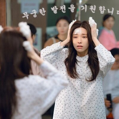 Ha-young en el 1x01 de '이런 엿 같은 사랑'