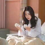 Ha-young en el 1x01 de 'Acaramelados'