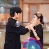 Ha-young y Jung Hae-In en 1x09 'Episodio 9' de 'Acaramelados'