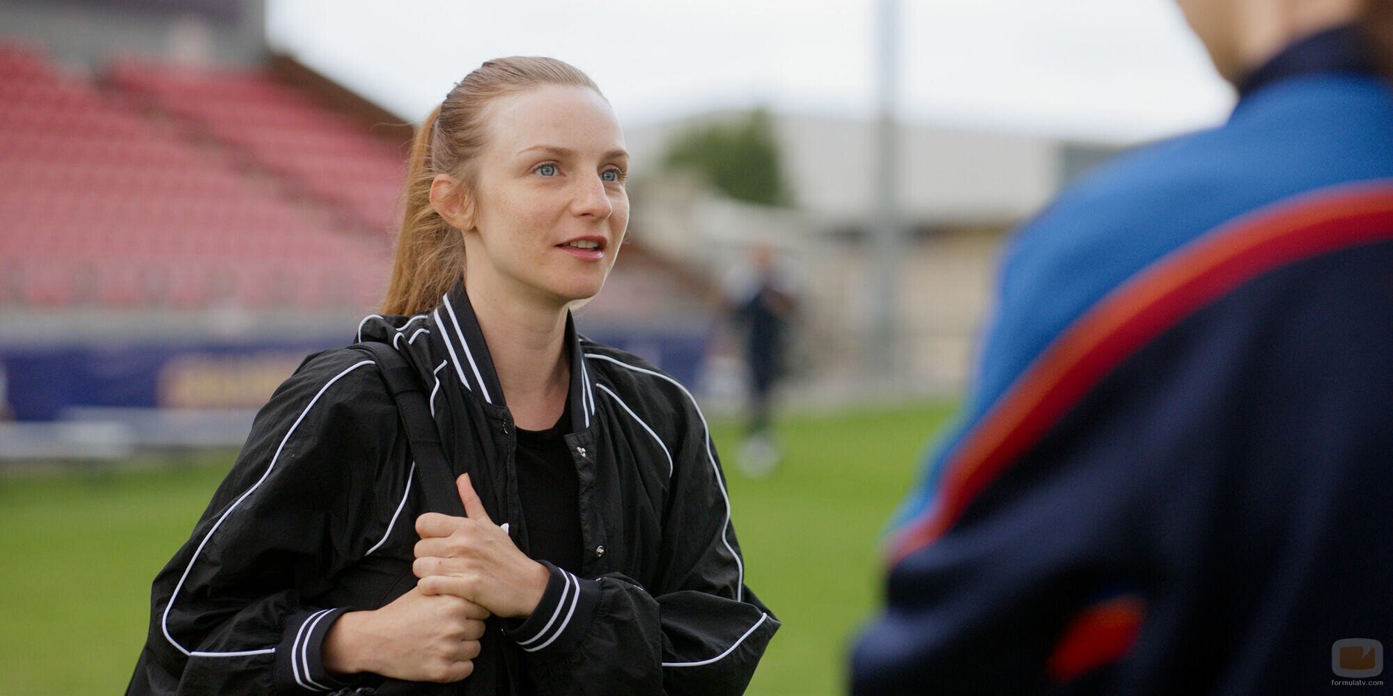 Faye Marsay en Capítulo 3 titulado 'El Got Talent de Richmond' de 'Ted Lasso'