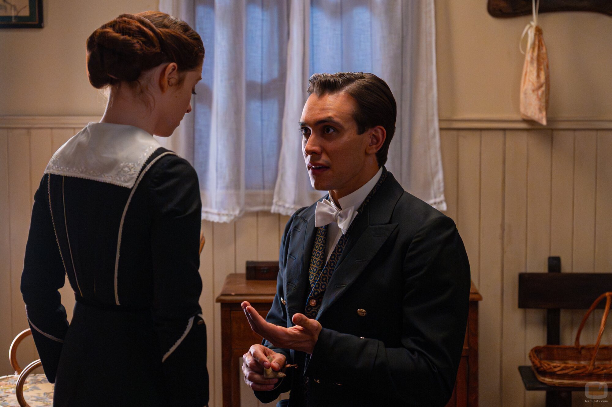 Jose Miguel Blanco y Sara Molina en 7x155 titulado 'Lunes 31 de agosto de 2026' de 'La promesa'