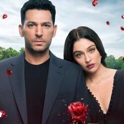 Cemre Baysel y Murat Yildirim en 'Güller ve Günahlar'