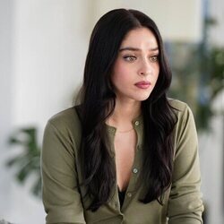 Cemre Baysel en una escena de 'El Secreto'