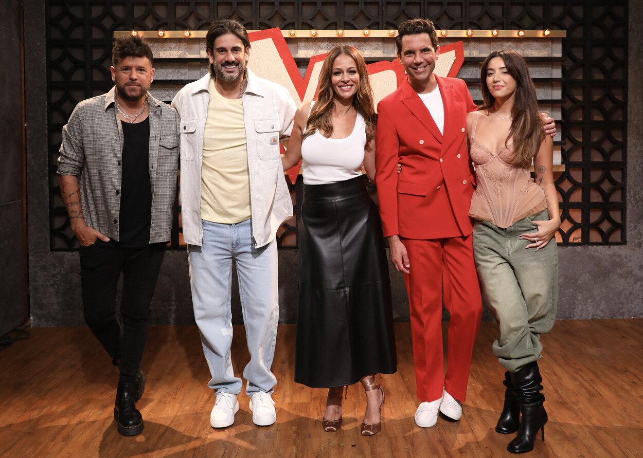 Pablo López, Melendi, Eva González, Mika y Lola Índigo en 'La Voz' 2026