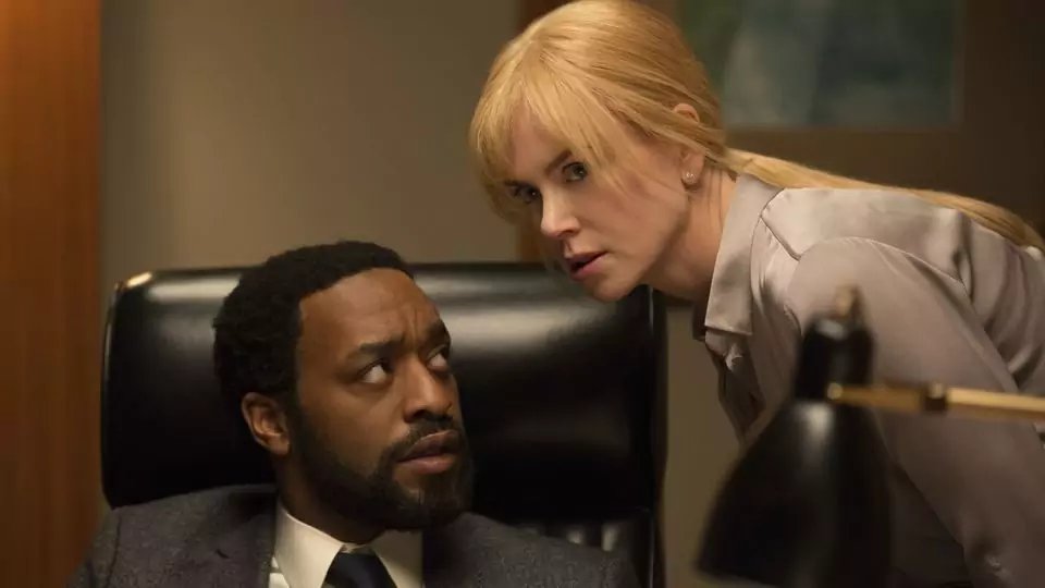 Nicole Kidman y Chiwetel Ejiofor en una escena de "El secreto de una obsesión"