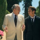 Martiño Rivas y José Coronado en la temporada 1 y el capítulo 03 de 'El problema final'