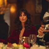 Kaya Scodelario en 'Hay una rata en la cocina' de 'The Gentlemen: La serie'