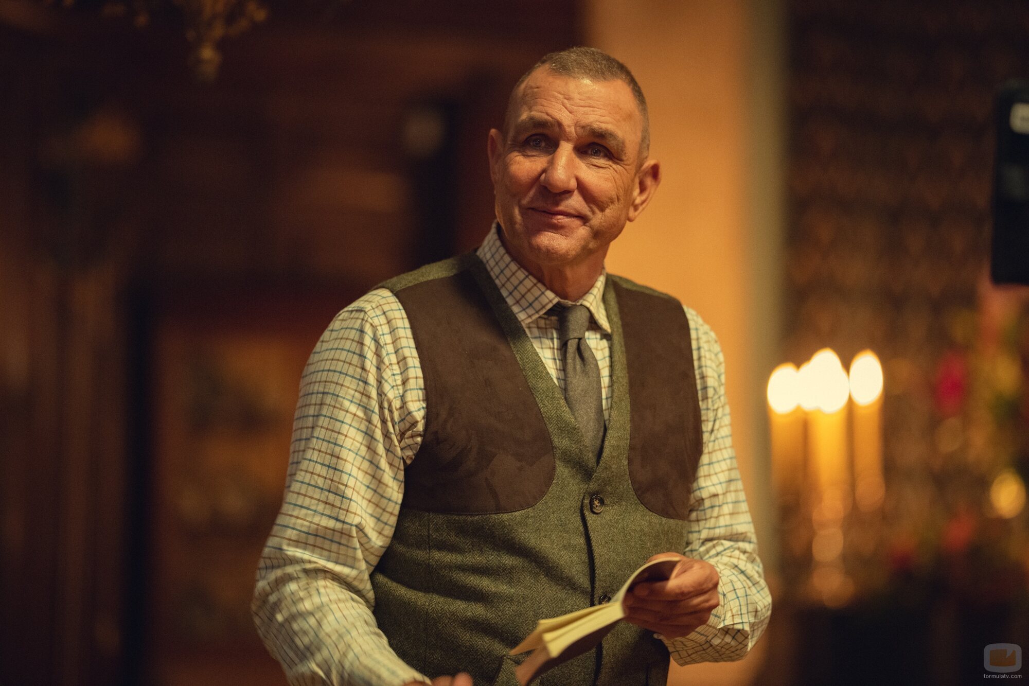 Vinnie Jones en 'Hay una rata en la cocina' de 'The Gentlemen: La serie'