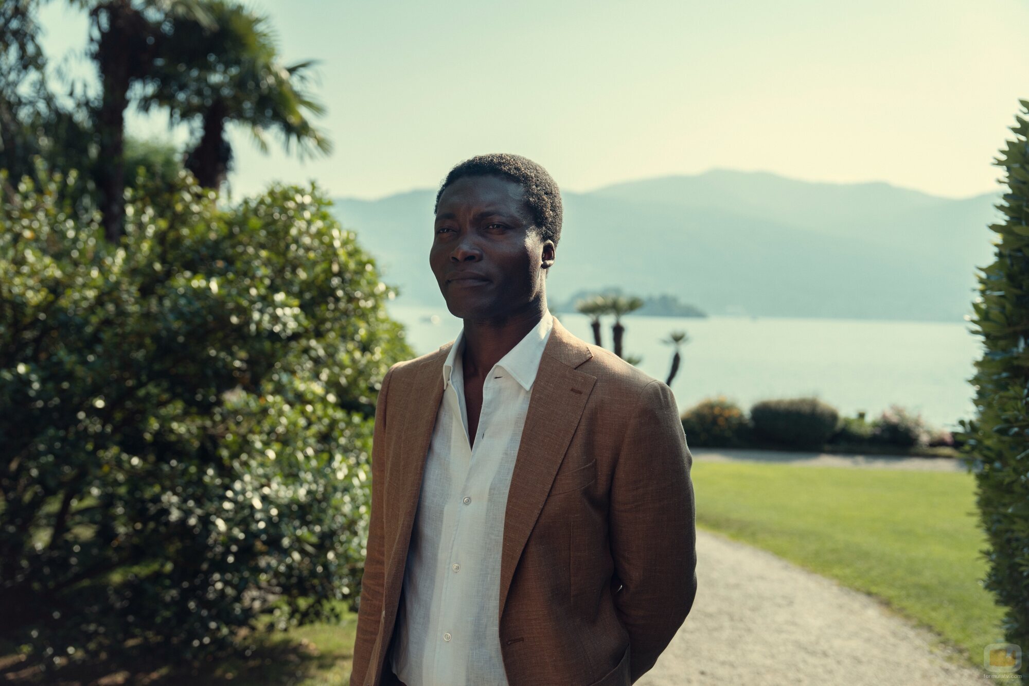 Benjamin Clémentine en la temporada 2 y el capítulo 06 de 'The Gentlemen: La serie'