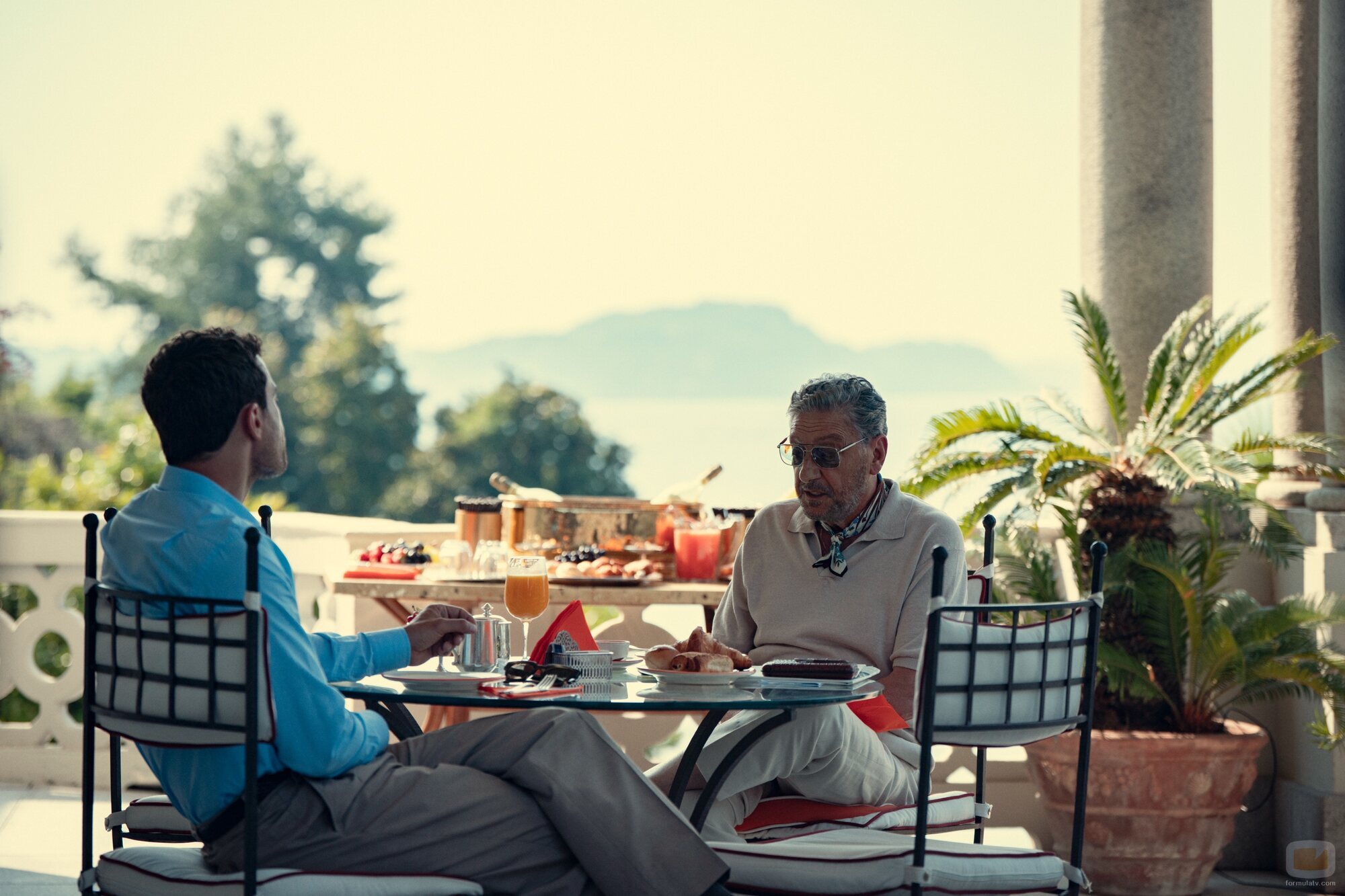 Sergio Castellitto en el 2x06 de 'The Gentlemen'