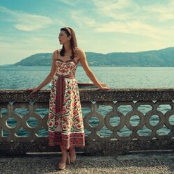 Jasmine Blackborow en 'Las campanas de San Domenico' de 'The Gentlemen: La serie'