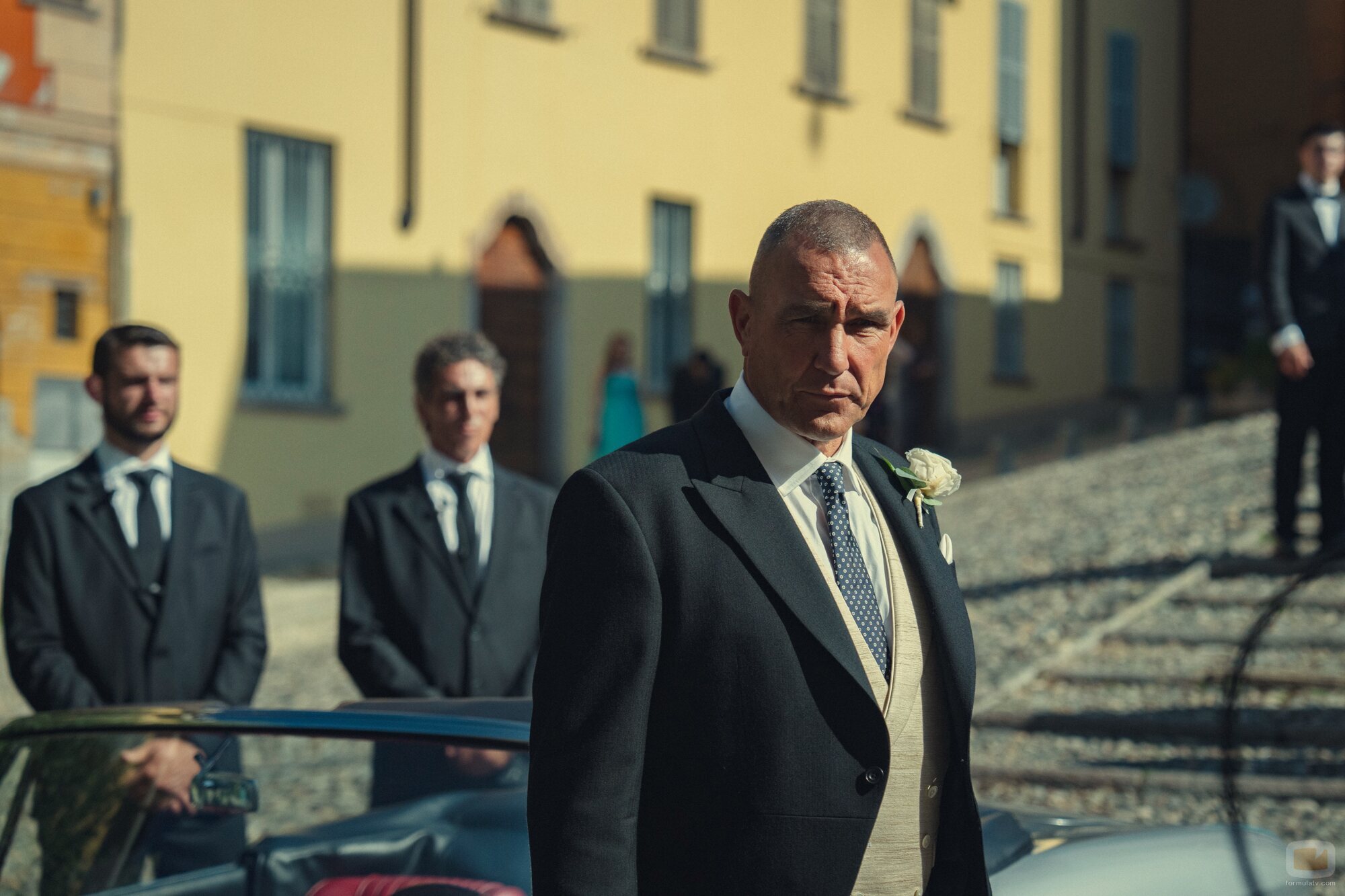 Vinnie Jones en 'Las campanas de San Domenico' de 'The Gentlemen: La serie'