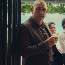 Vinnie Jones en la temporada 2 y el capítulo 06 de 'The Gentlemen: La serie'