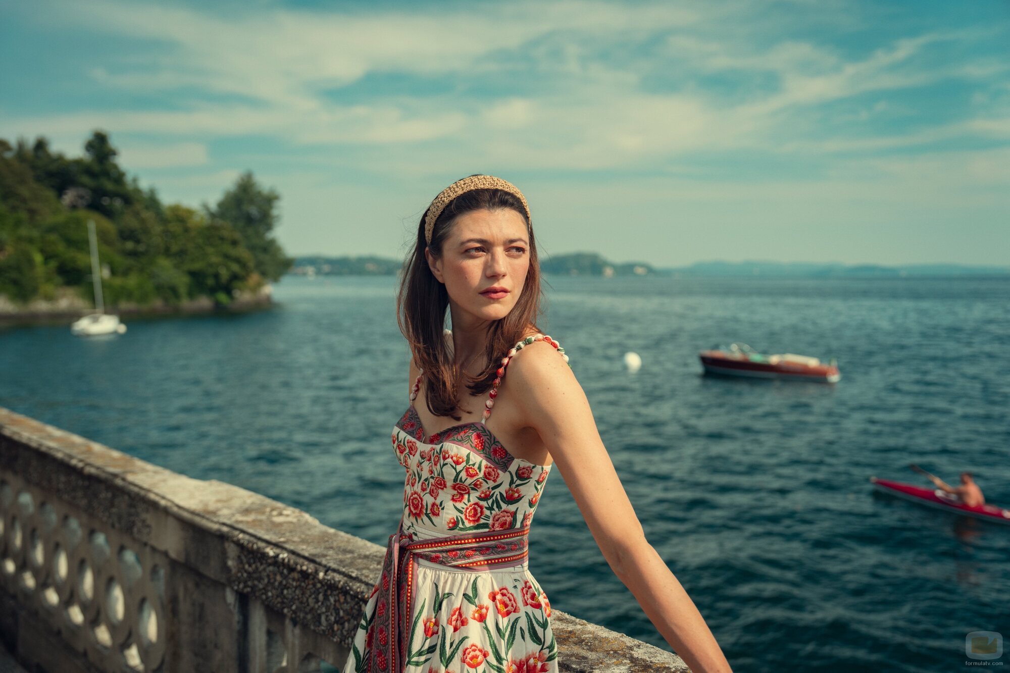 Jasmine Blackborow en 'Las campanas de San Domenico' de 'The Gentlemen'