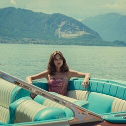 Ruby Sear en el 2x06 de 'The Gentlemen: La serie'