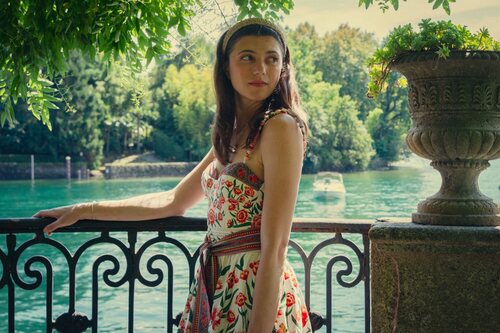Jasmine Blackborow en la temporada 2 y el capítulo 06 de 'The Gentlemen: La serie'