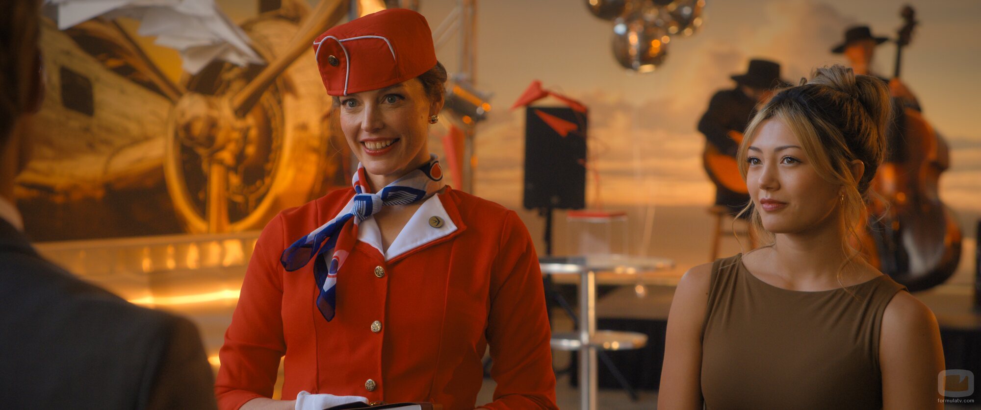 Miku Martineau en 'Equipo a bordo' de 'Crew Girl'