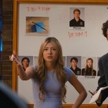 Riley Davis y Miku Martineau en el 1x06 de 'Crew Girl'