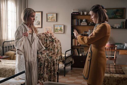 Isabel Moreno y Ana Carlota Fernández en 3x173 titulado 'Jueves 17 de septiembre de 2026' de 'Sueños de libertad'