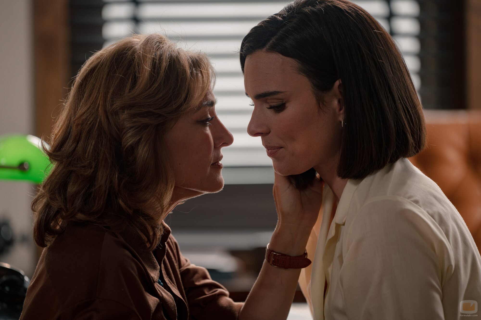 Carolina Román y Alba Brunet en la temporada 3 y el capítulo 177 de 'Sueños de libertad'