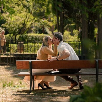 Dani Tatay y Ana Carlota Fernández en la temporada 3 y el capítulo 180 de 'Sueños de libertad'