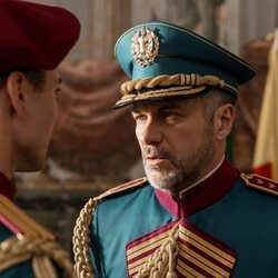 Massimiliano Gallo en la temporada 1 y el capítulo 01 de 'Academia Minerva'