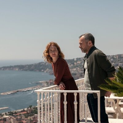 Massimiliano Gallo y Cristiana Capotondi en la temporada 1 y el capítulo 04 de 'Academia Minerva'