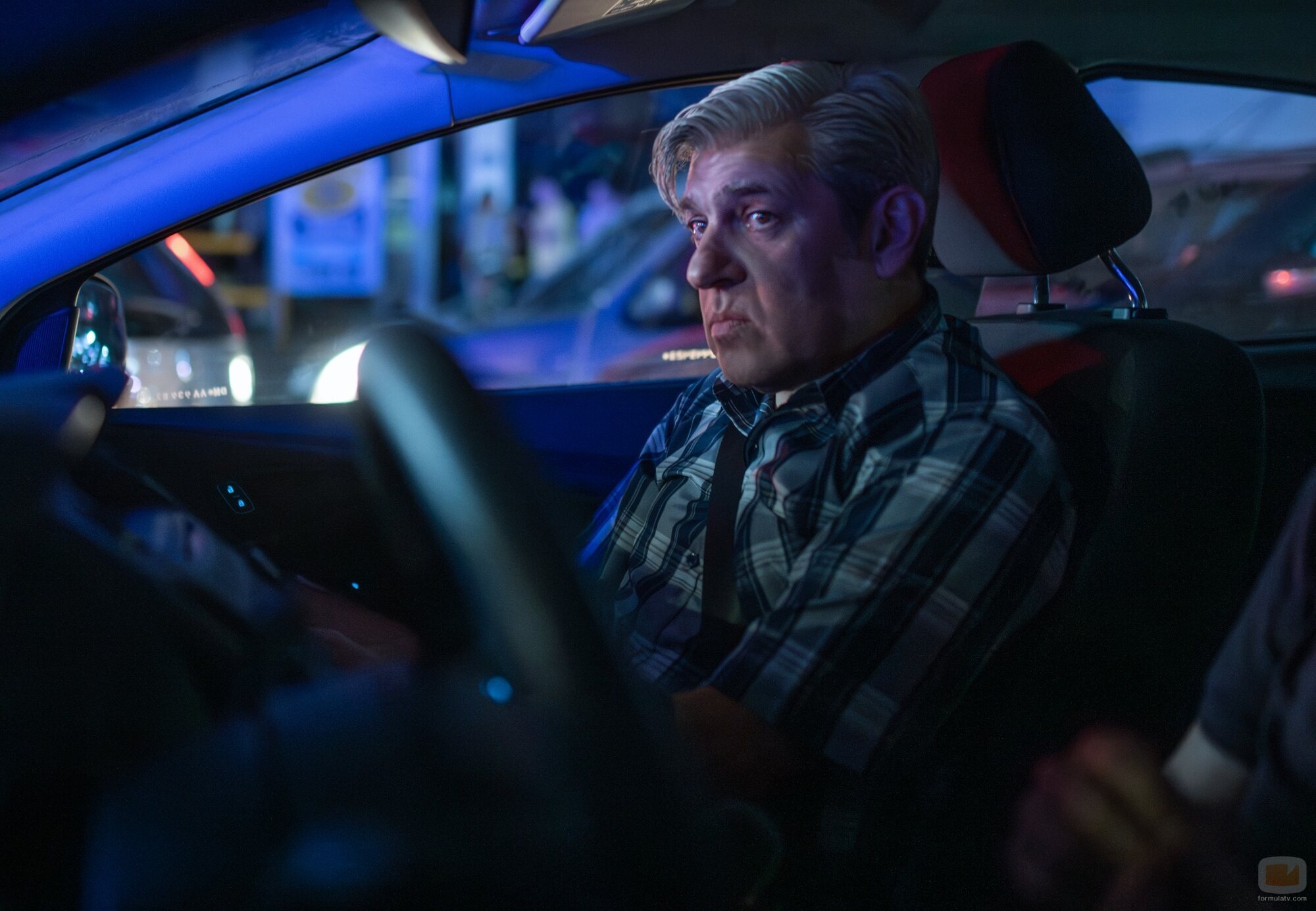 Claudio Martínez Bel en 1x01 titulado 'Noche de truco' de 'El Eternauta'