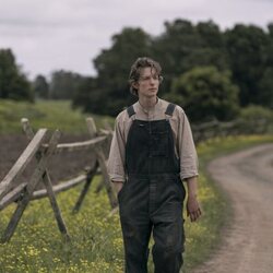 Mike Faist en la temporada 1 y el capítulo 01 de 'Al este del Edén'