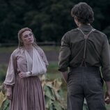 Florence Pugh en el 1x02 de 'Al este del Edén'