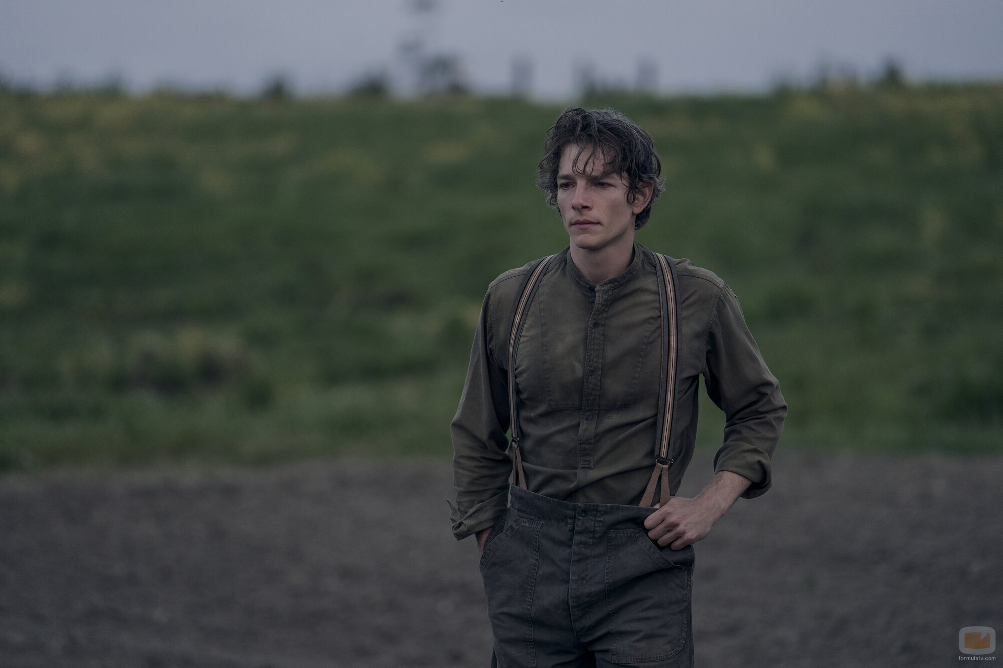 Mike Faist en Capítulo 2 titulado 'Cathy' de 'Al este del Edén'