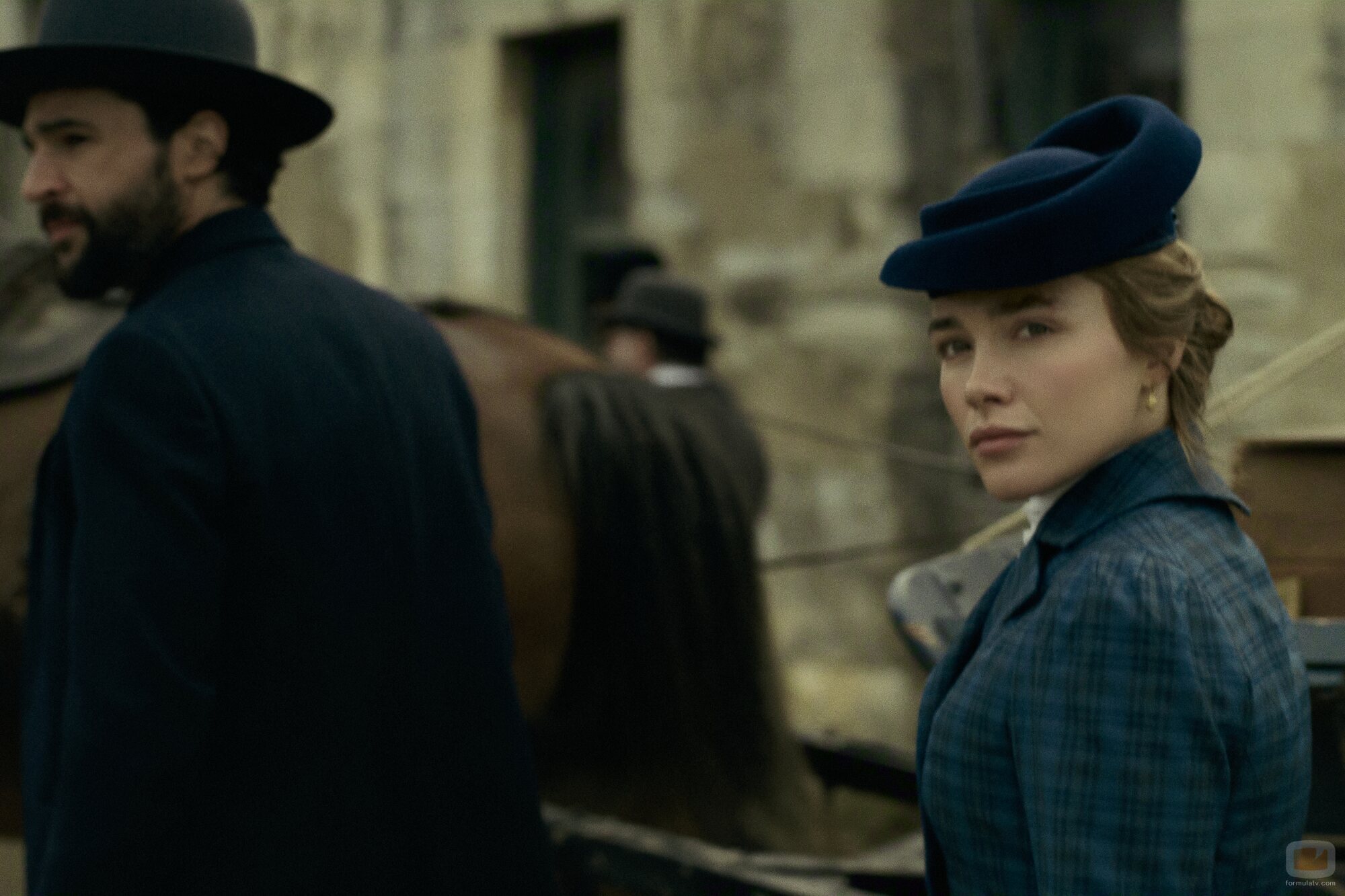 Captura de Florence Pugh en Capítulo 3 titulado 'En el valle' de 'Al este del Edén'