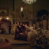 Captura de Florence Pugh en Capítulo 4 titulado 'Kate' de 'Al este del Edén'