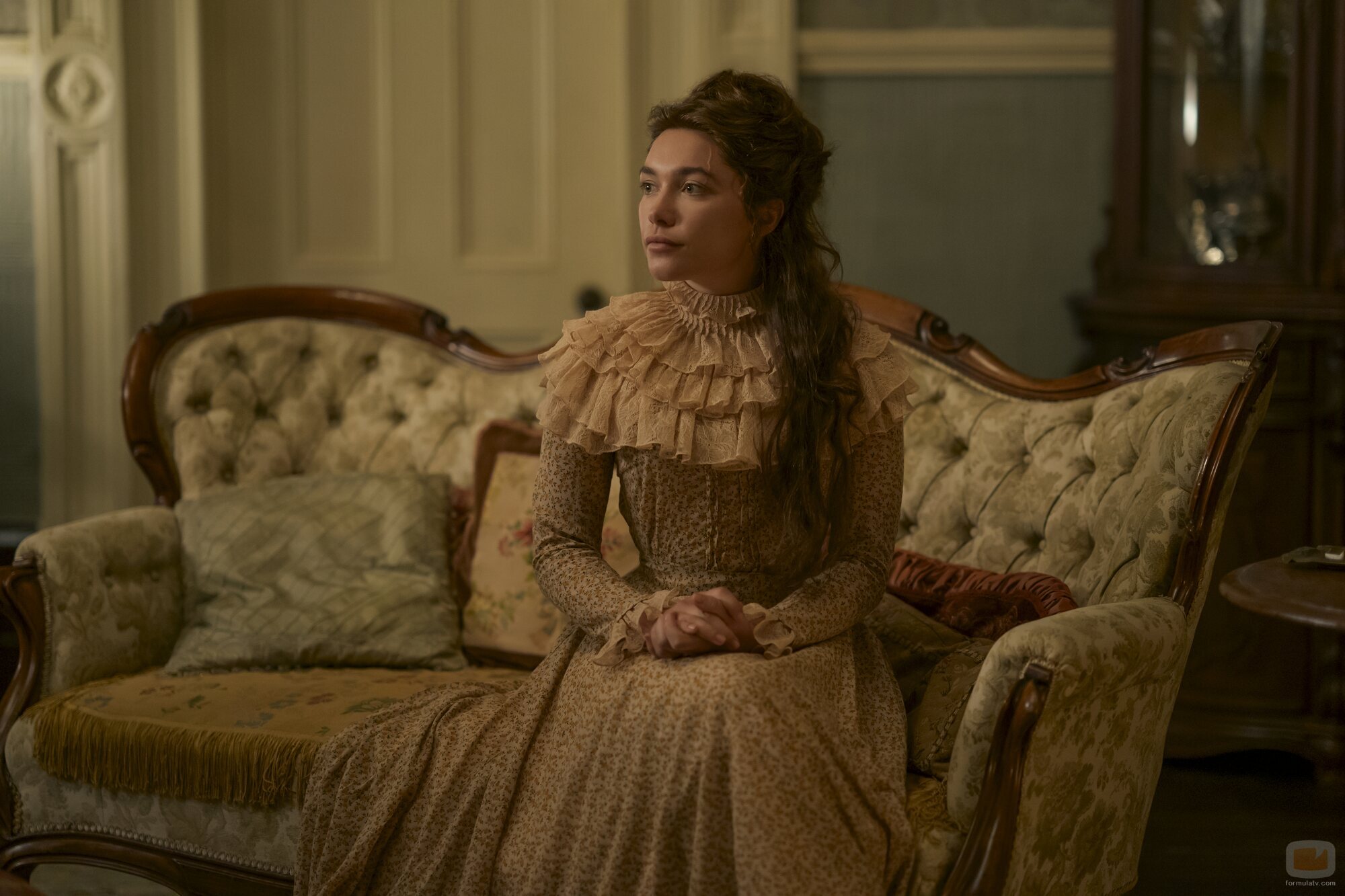 Fotograma de Florence Pugh en 1x04 titulado 'Kate' de 'Al este del Edén'