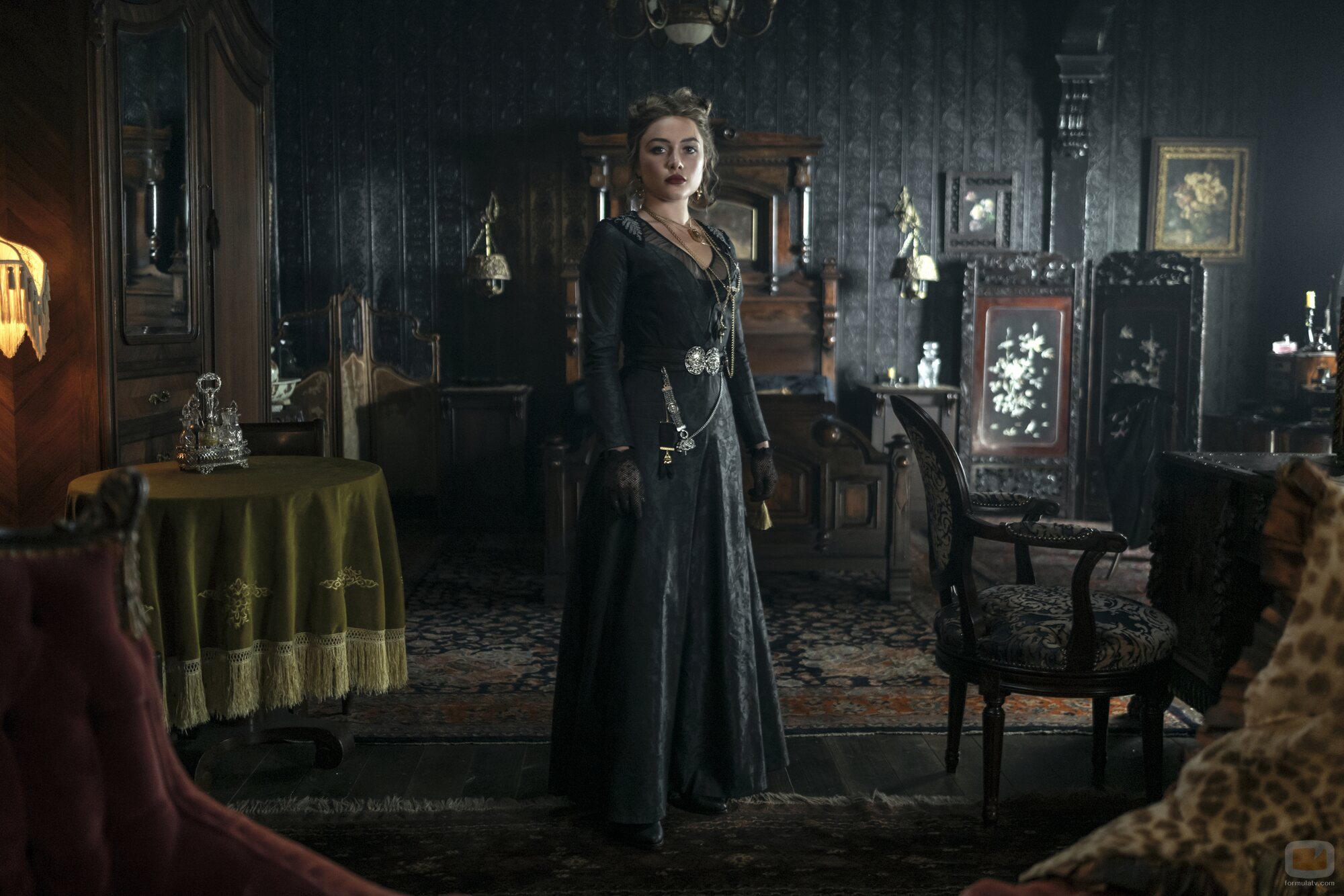 Florence Pugh en el 1x06 de 'East of Eden'