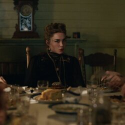 Florence Pugh en la temporada 1 y el capítulo 07 de 'Al este del Edén'