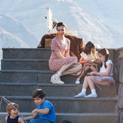 Natalia Huarte en Capítulo 1 titulado 'Capítulo 1' de 'A la deriva'