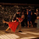 Michel Noher en la temporada 1 y el capítulo 01 de 'A la deriva'