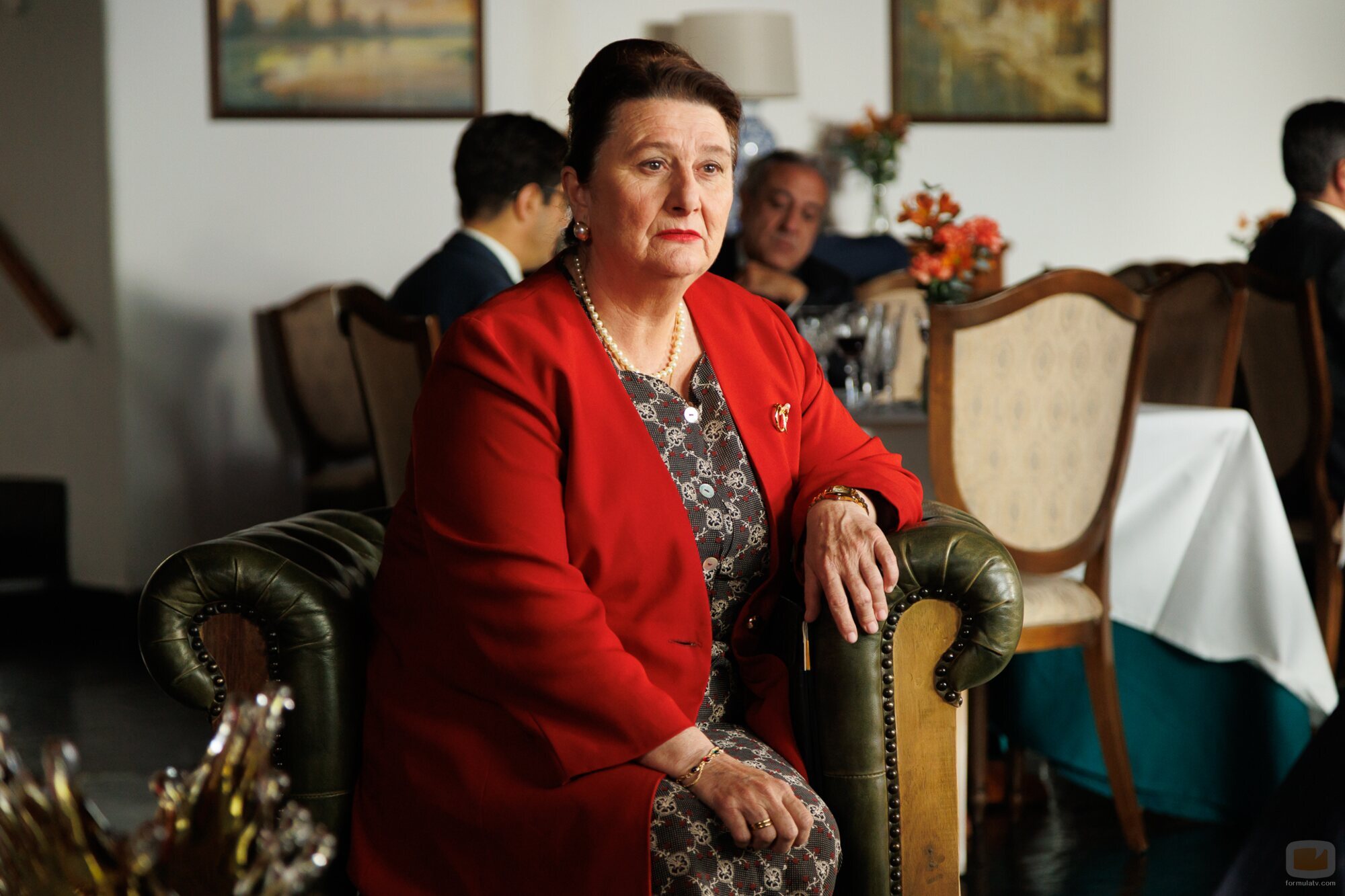 Adelfa Calvo en el 1x02 de 'A la deriva'