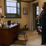 Sharlene Whyte y Sharon Horgan en 'Mandíbula Trabada' de 'Youth'