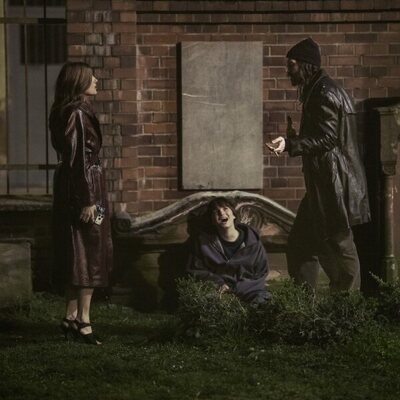 Aran Murphy y Sharon Horgan en 'Bienvenidos al Nido de Ratas' de 'Youth'