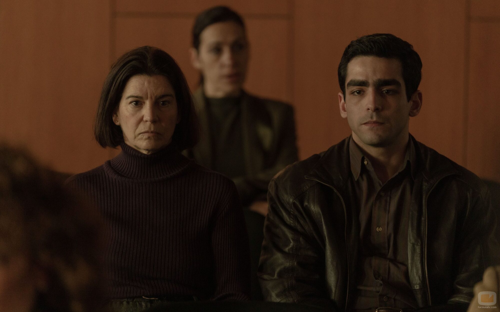 Laia Marull y Omar Ayuso en 'Rachid, el derrochador' de 'El Castillo'
