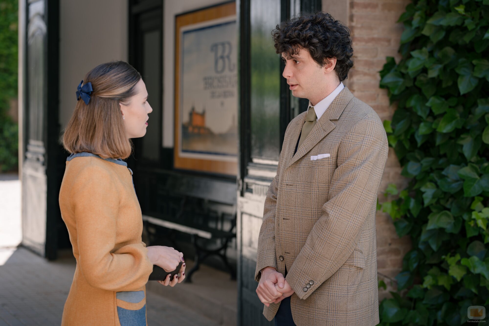 Marco H. Medina y Isabel Moreno en el 3x186 de 'Sueños de libertad'