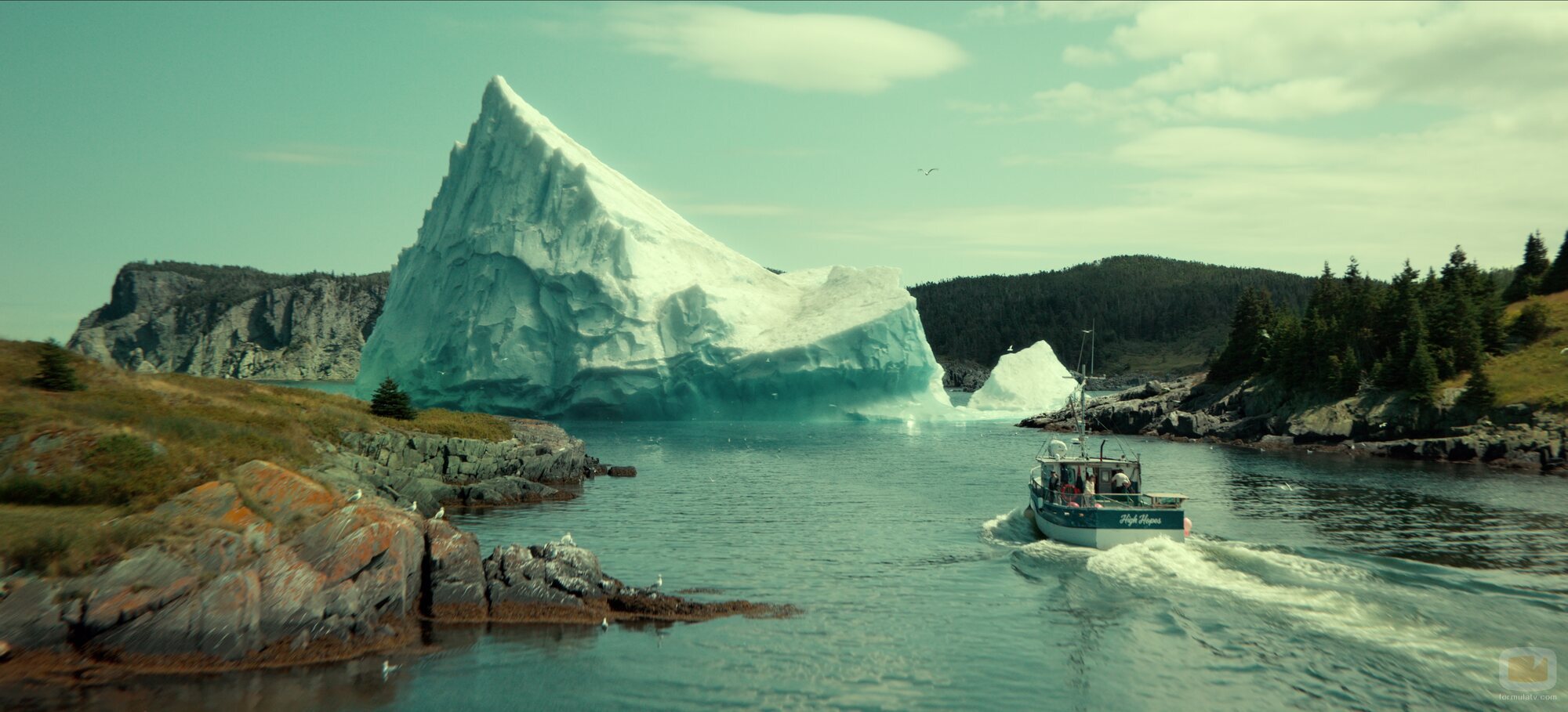 Foto de 1x01 titulado 'Come Home Year' de 'Bajo la superficie'