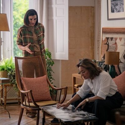 Alba Brunet y Carolina Román en 'Miércoles 7 de octubre de 2026' de 'Sueños de libertad'