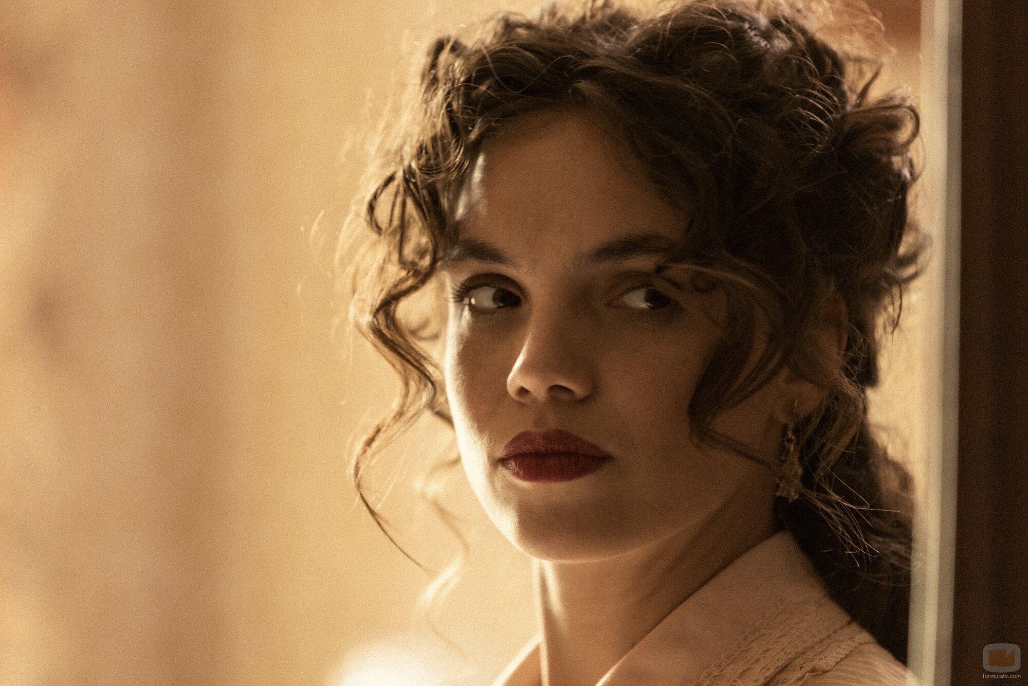 Judith Fernández en Capítulo 2 titulado 'La lucha de Inés' de 'Las hijas de la criada'