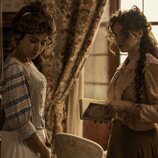 Judith Fernández y Verónica Sánchez en 'La lucha de Inés' de 'Las hijas de la criada'