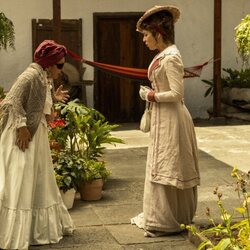 Vistazo a Verónica Sánchez en 1x02 'La lucha de Inés' de 'Las hijas de la criada'
